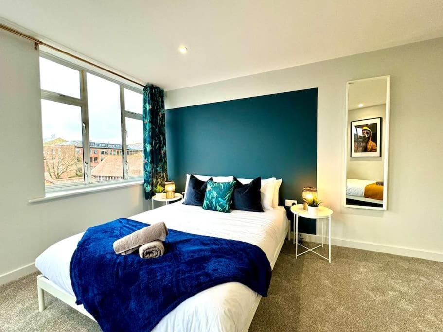 Bournemouth Getaway: 3Br Apartment Near Beach Dış mekan fotoğraf
